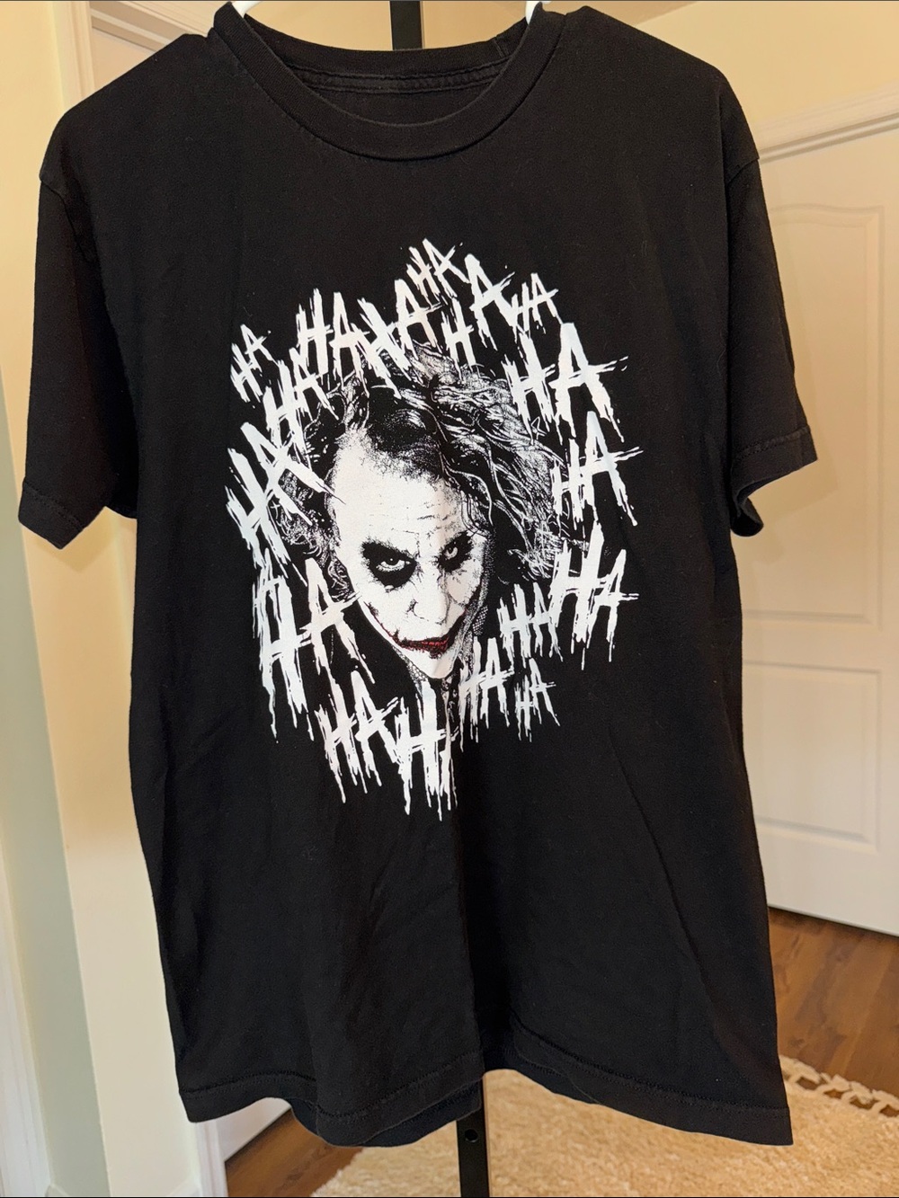 The Joker T-Shirt - Size L